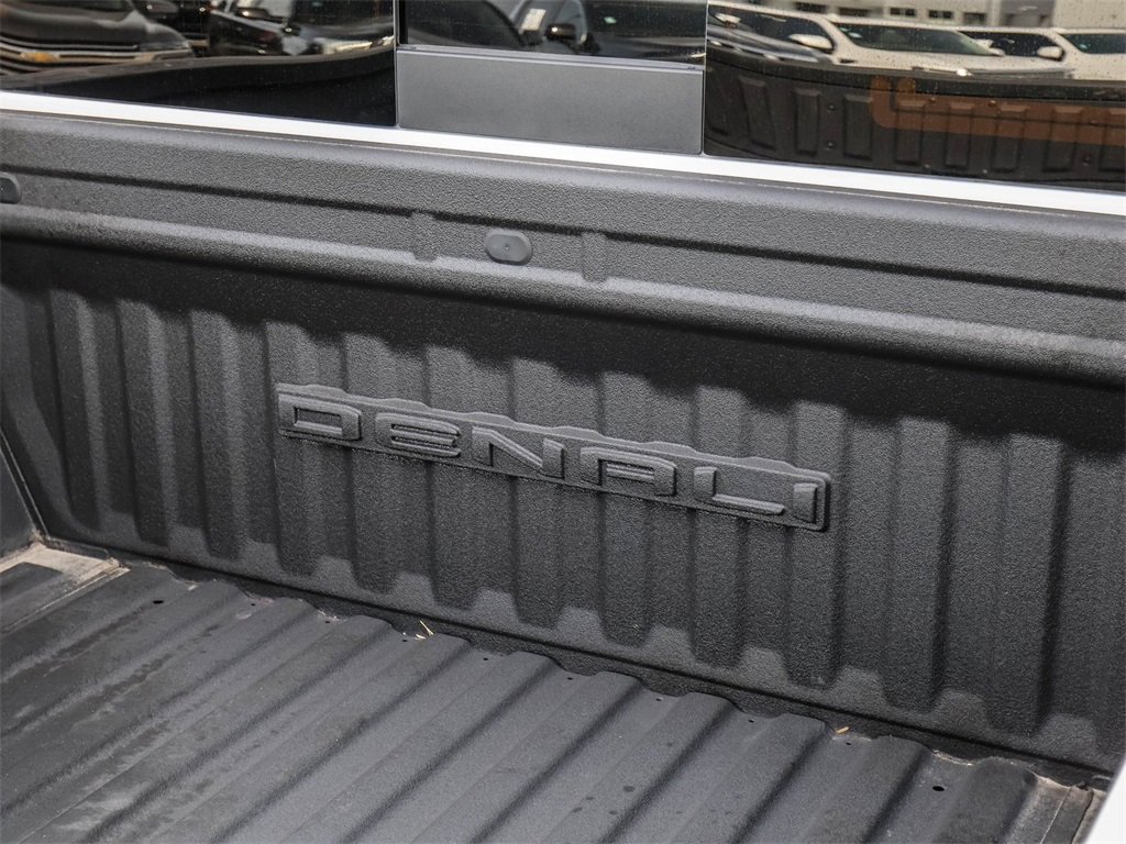 Used 2023 GMC Sierra 1500 Denali image 10