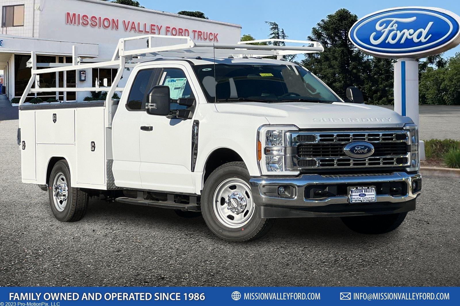 New 2026 Ford F350 XL w/ XL Chrome Package