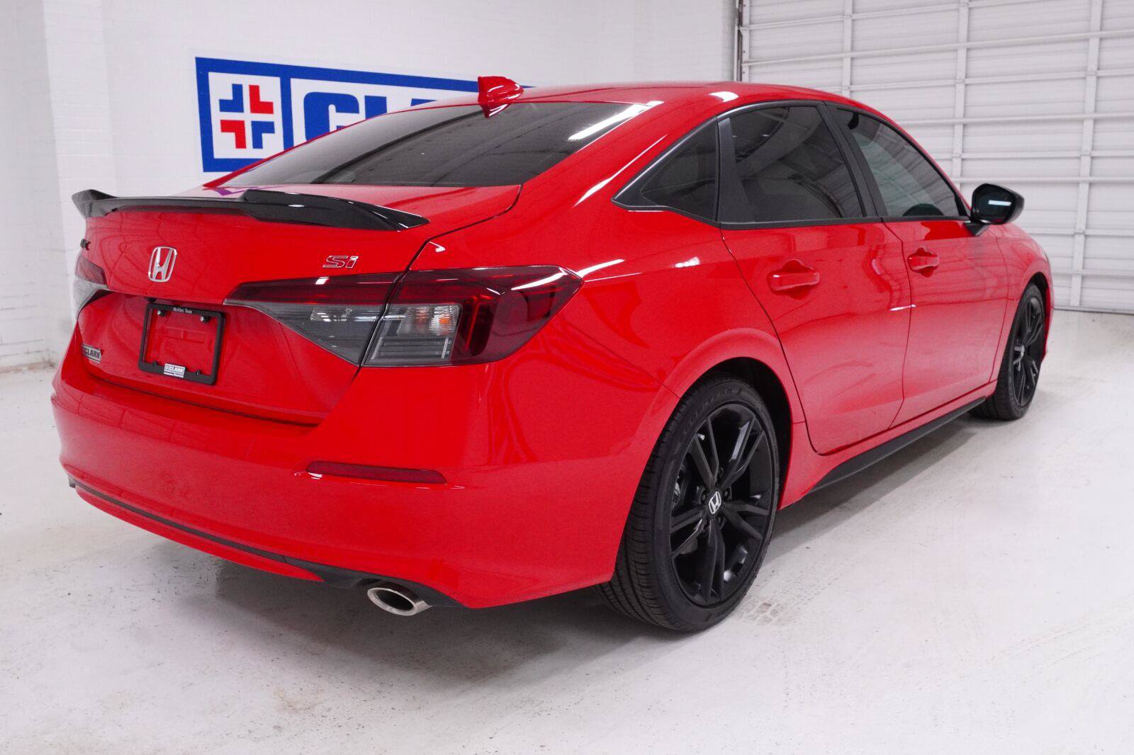 Used 2026 Honda Civic Si image 30