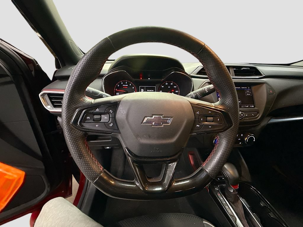 Used 2023 Chevrolet TrailBlazer RS AWD/4WD image 12