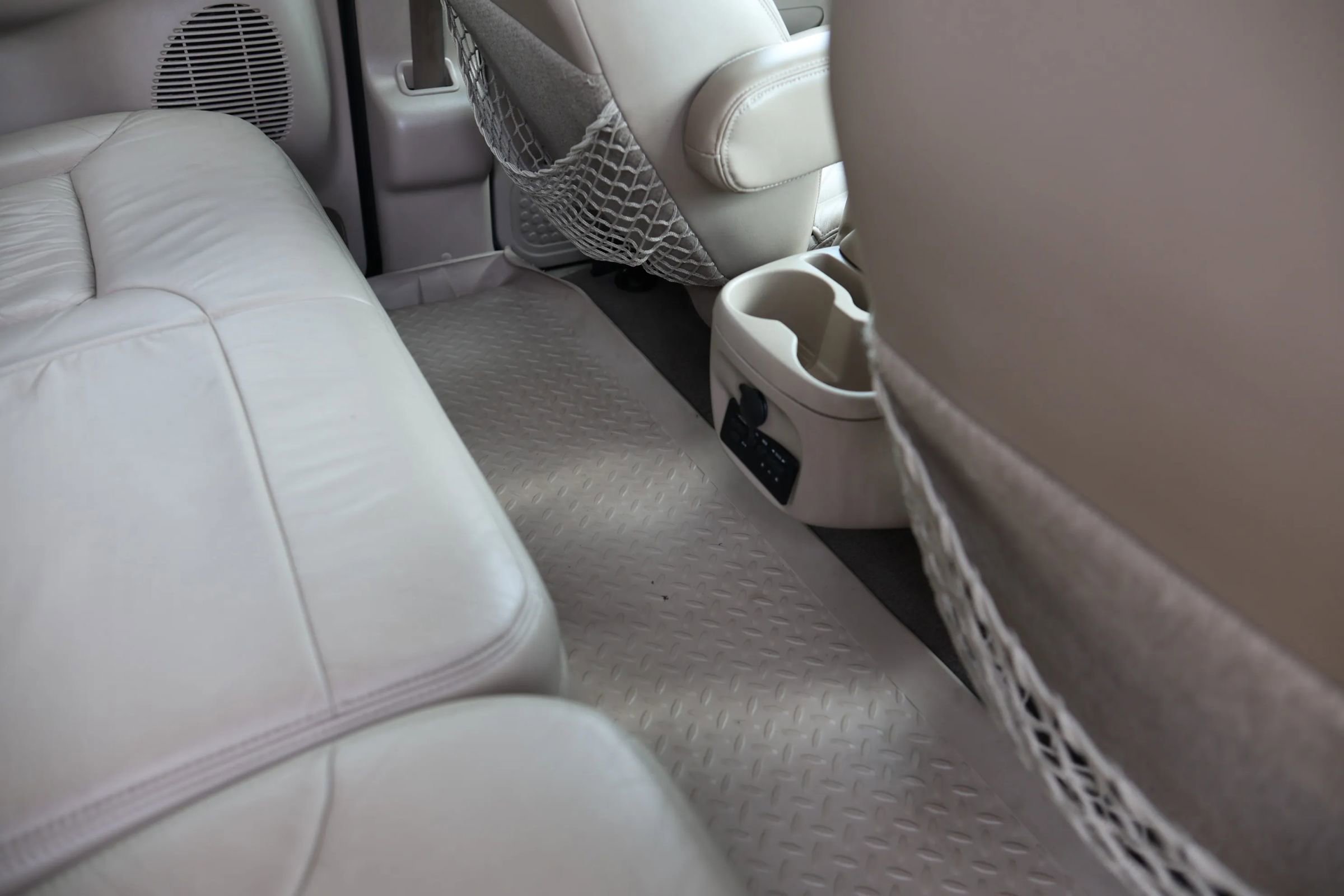 Used 2000 Ford Excursion Limited image 38