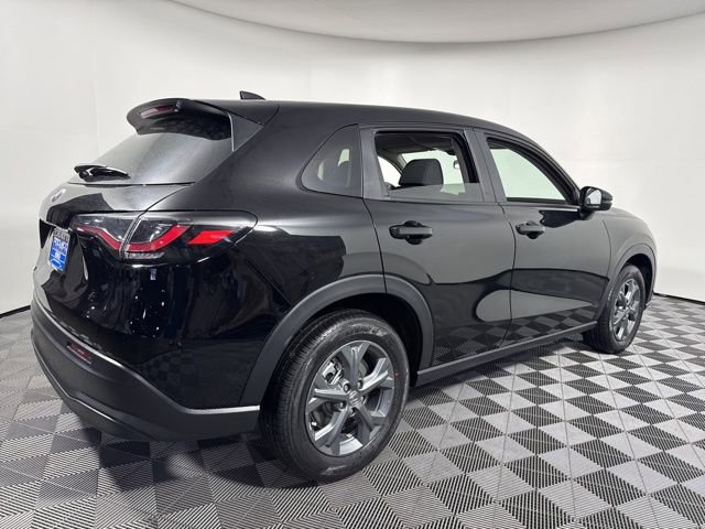 New 2026 Honda HR-V LX image 8