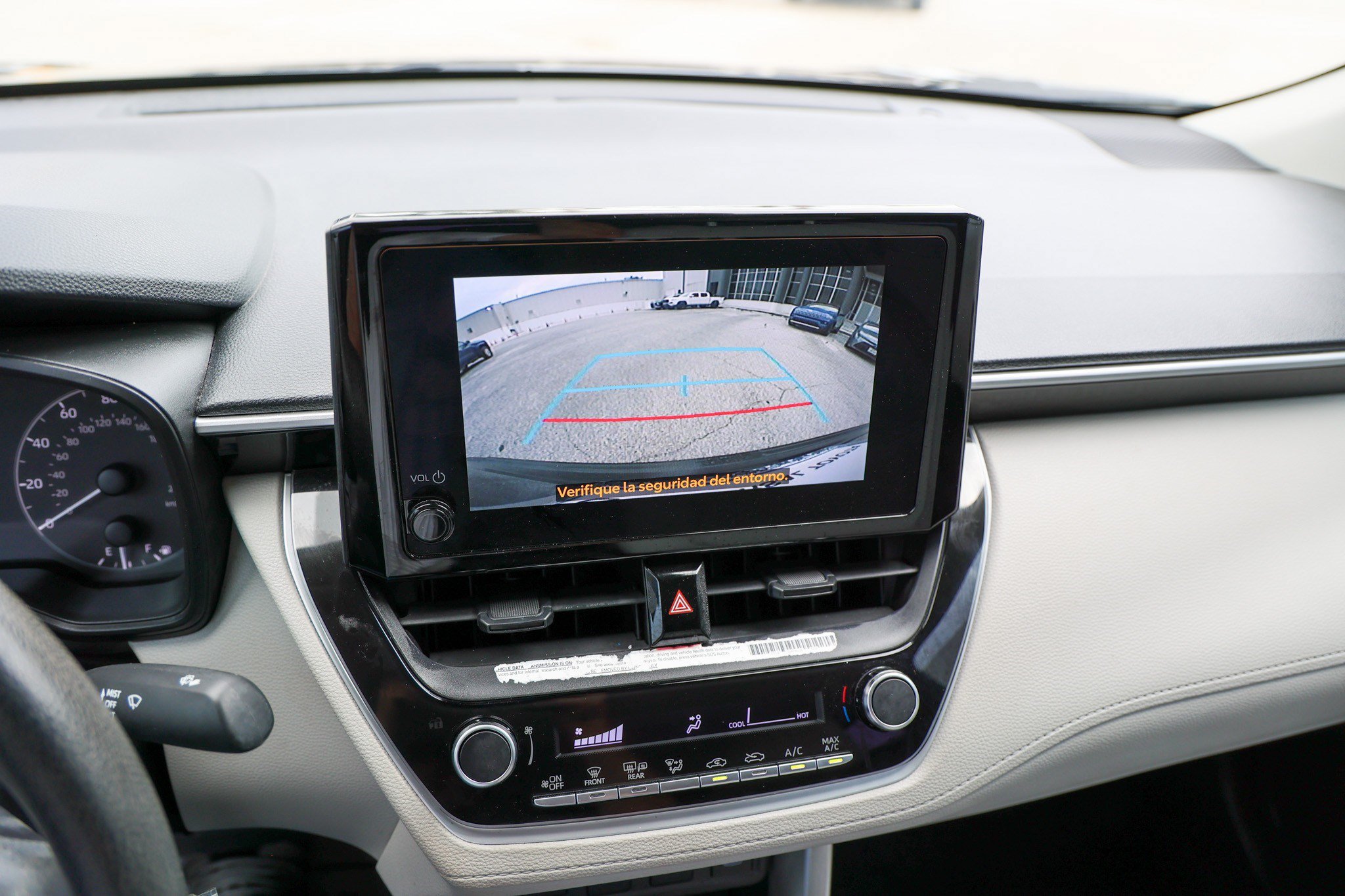Used 2023 Toyota Corolla Cross L AWD/4WD image 20
