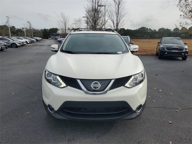 Used 2018 Nissan Rogue Sport SL image 2