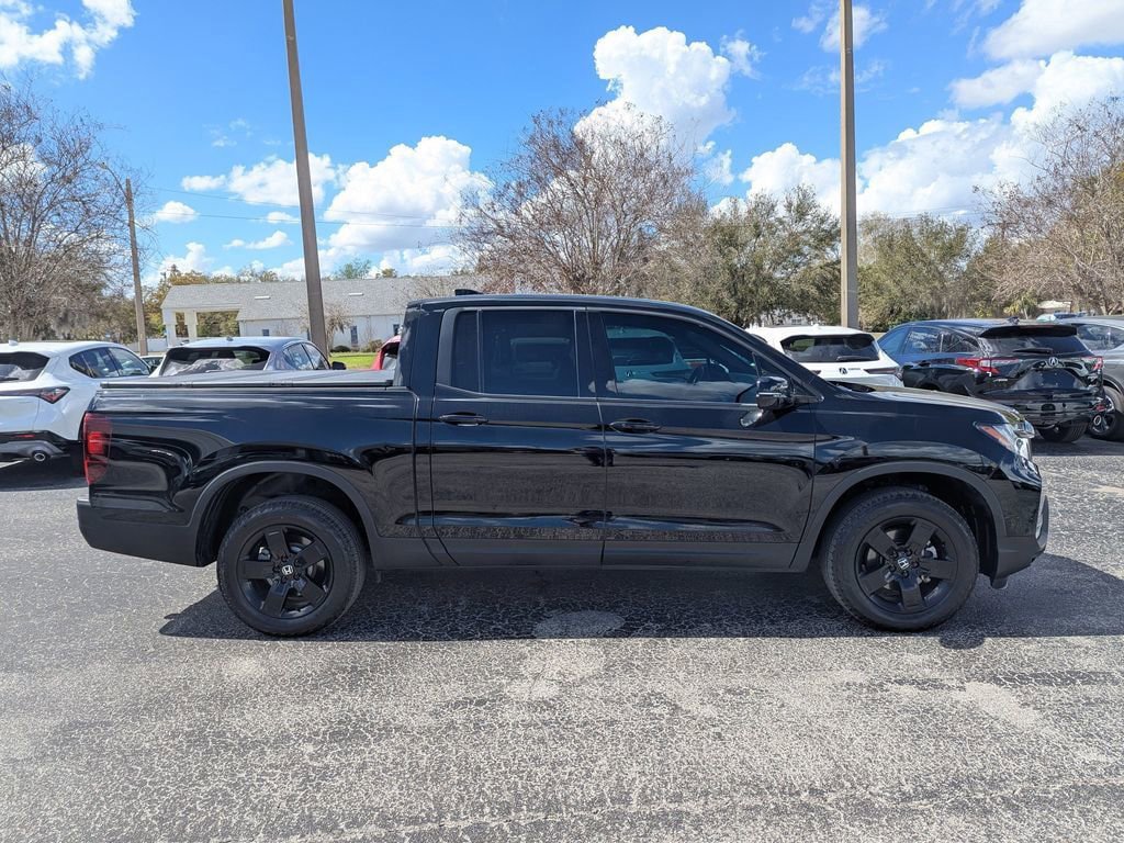 Used 2024 Honda Ridgeline Black Edition image 3