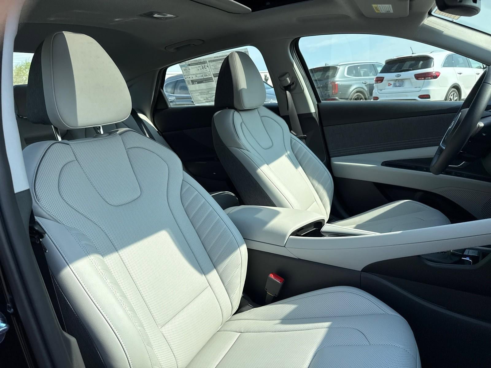 New 2026 Hyundai Elantra Limited w/ Cargo Package FWD image 61