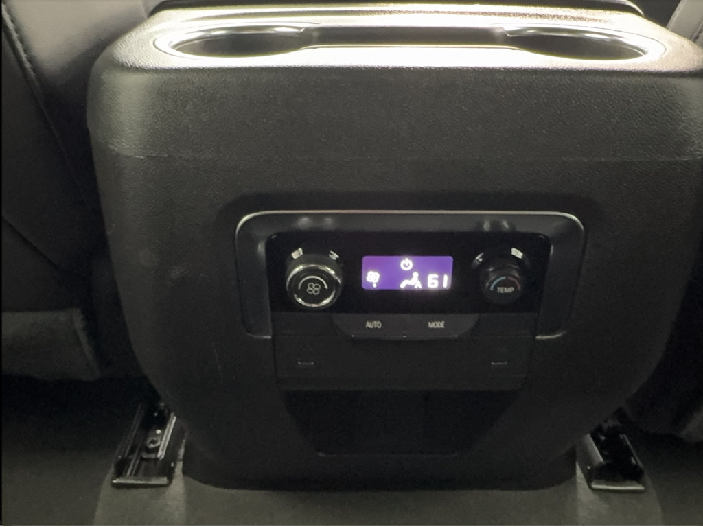 Used 2025 Chevrolet Tahoe LT RWD image 23