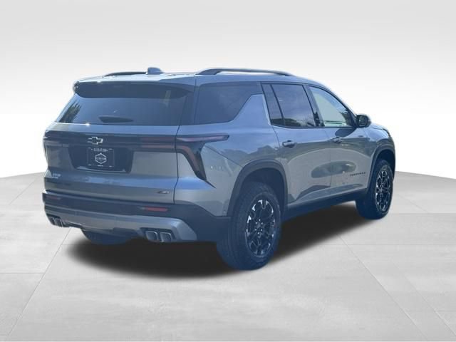 New 2027 Chevrolet Traverse Z71 w/ Enhanced Driving Package AWD/4WD image 7
