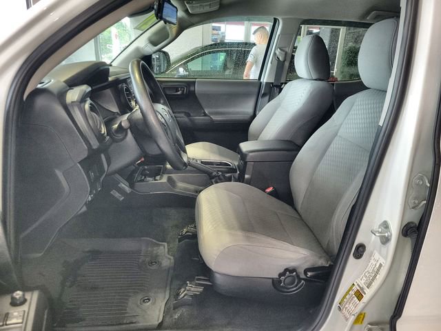 Used 2021 Toyota Tacoma SR AWD/4WD image 12