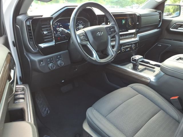 Used 2022 Chevrolet Silverado 1500 RST w/ Convenience Package II AWD/4WD image 21