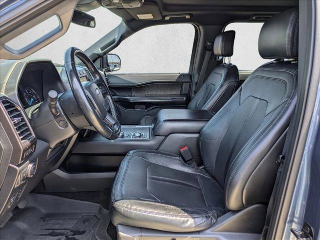 Used 2018 Ford Expedition Limited w/ Equipment Group 301A AWD/4WD image 17