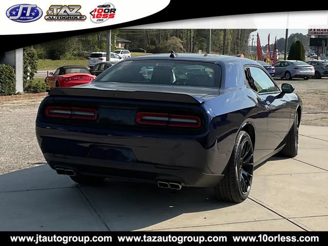 Used 2016 Dodge Challenger R/T Plus RWD image 7
