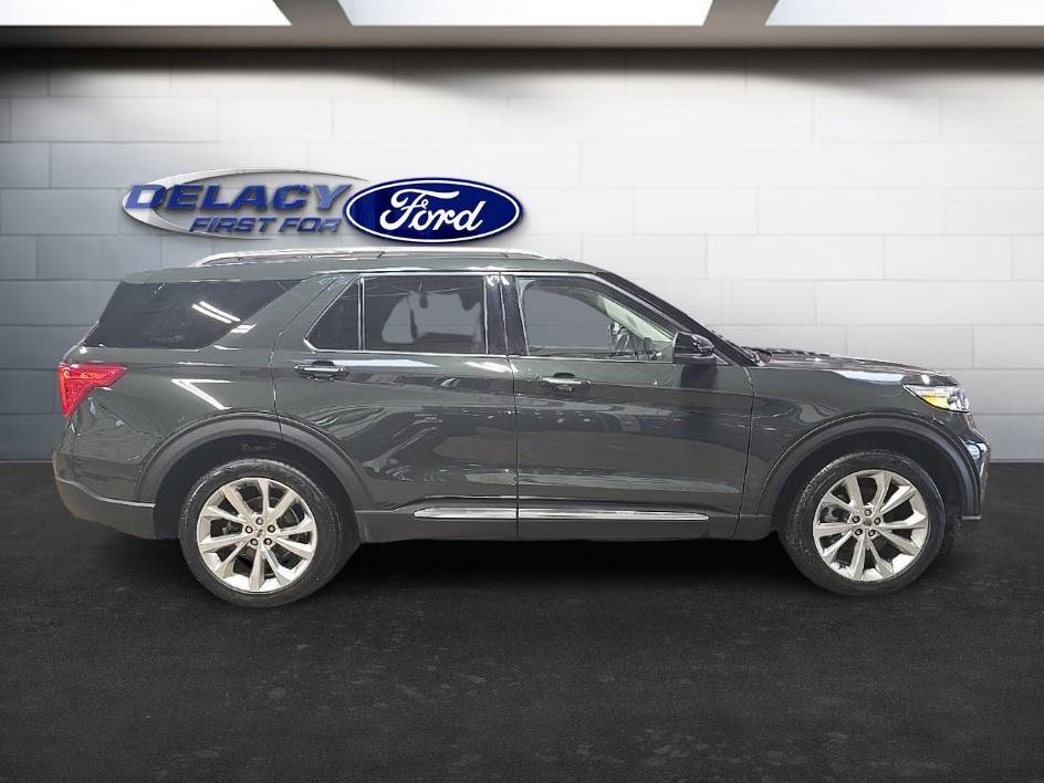 Used 2022 Ford Explorer Platinum w/ Equipment Group 601A image 6