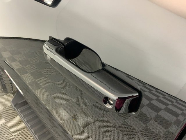 New 2025 Ford F350 XLT w/ Black Appearance Package image 13