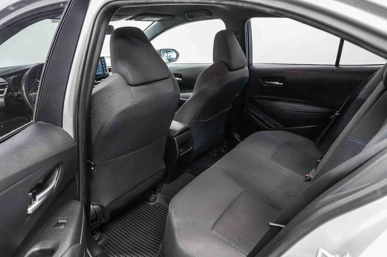 Used 2020 Toyota Corolla SE FWD image 18