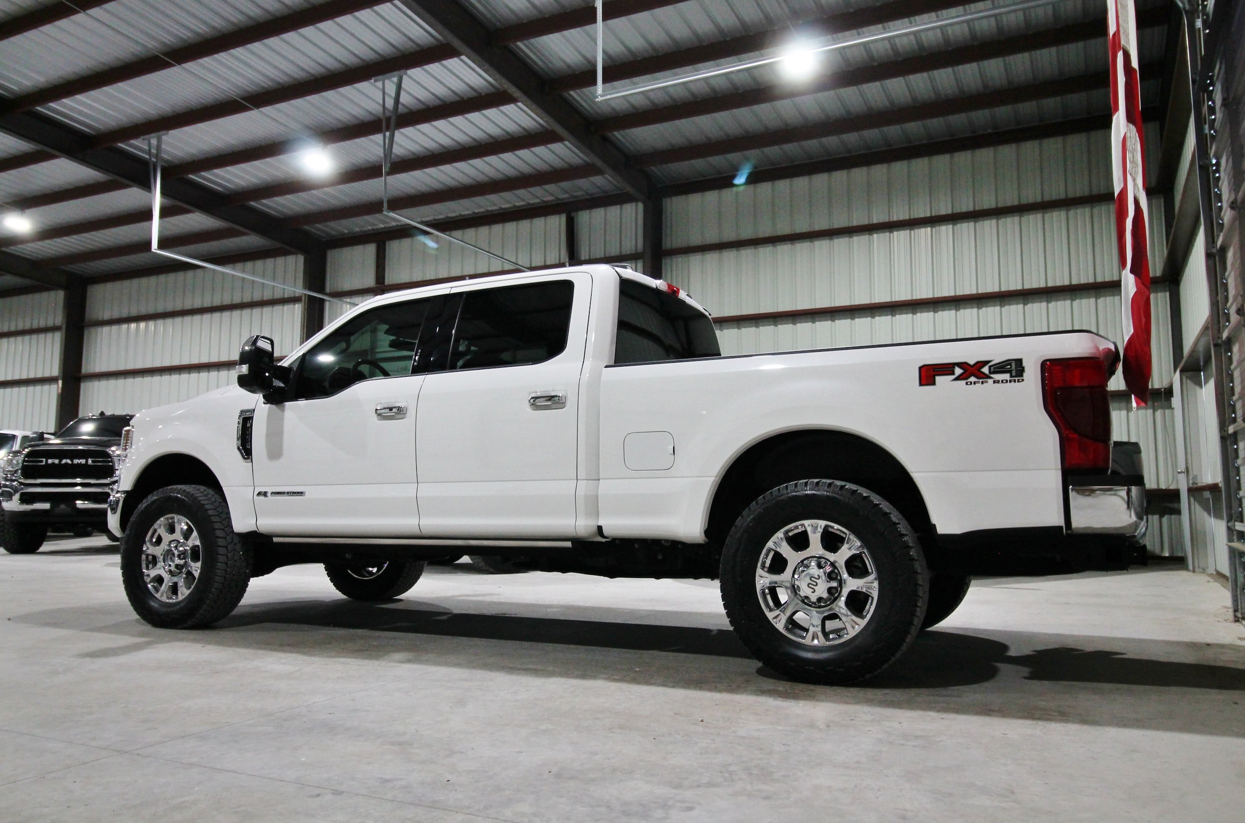 Used 2022 Ford F250 King Ranch w/ King Ranch Ultimate Package AWD/4WD image 7