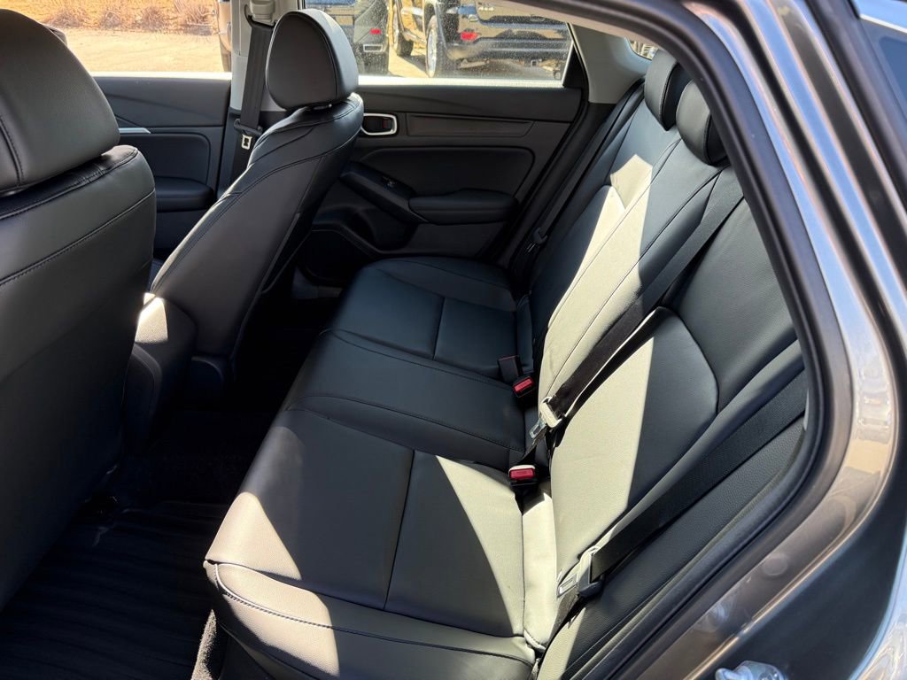 Certified 2025 Acura Integra Base image 17