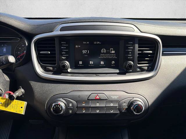 Used 2020 Kia Sorento FWD V6 image 20