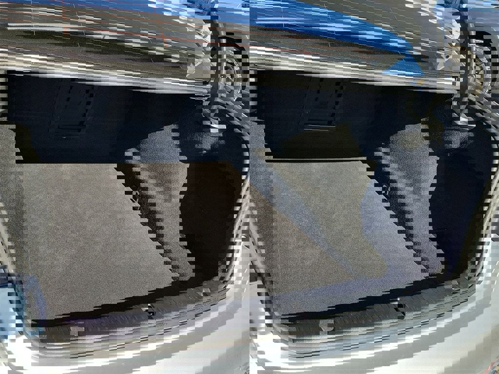 Used 2019 BMW 740i xDrive w/ Executive Package image 11