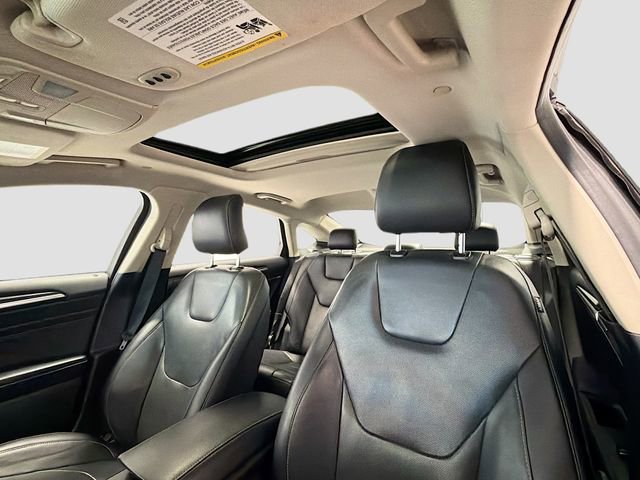 Used 2019 Ford Fusion Energi Titanium image 20