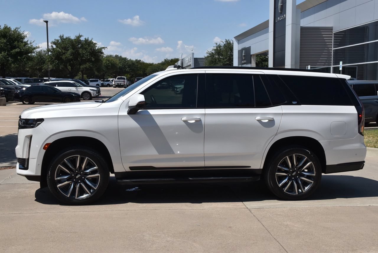 Used 2021 Cadillac Escalade Sport Platinum AWD/4WD image 12