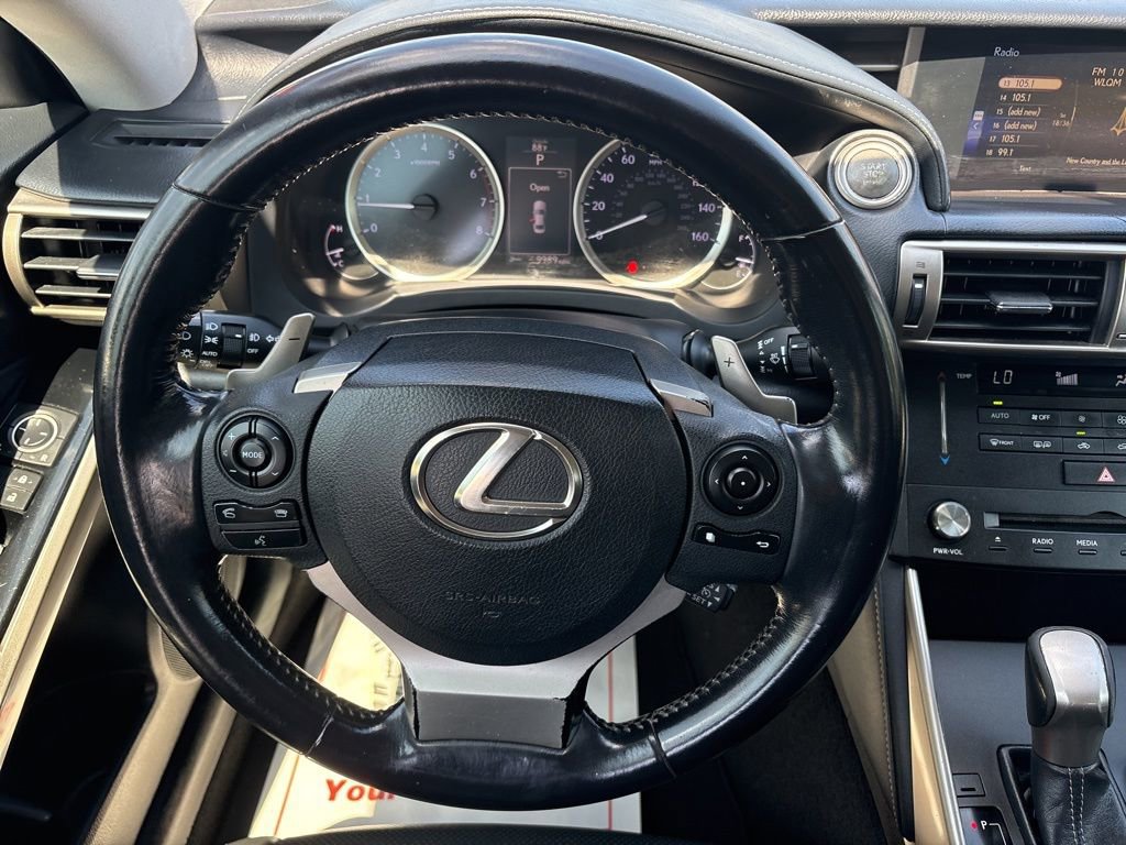 Used 2016 Lexus IS 200t RWD image 17