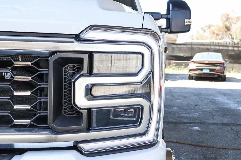 New 2026 Ford F350 Platinum AWD/4WD image 7