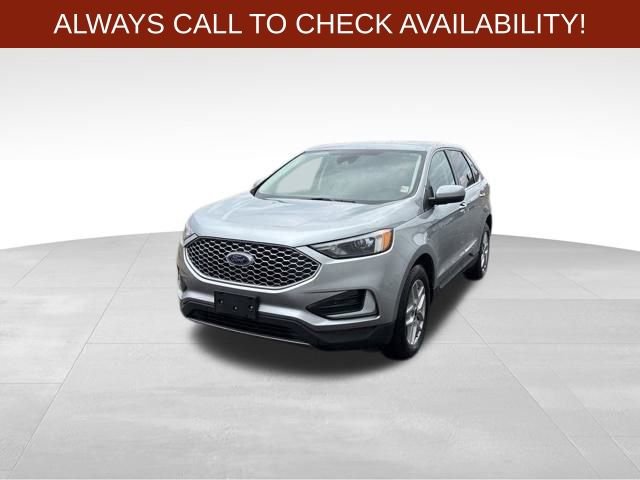 Used 2024 Ford Edge SEL image 3