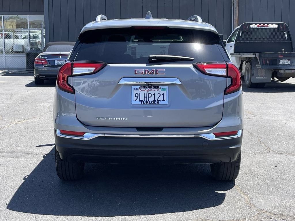 Certified 2024 GMC Terrain SLT FWD image 37