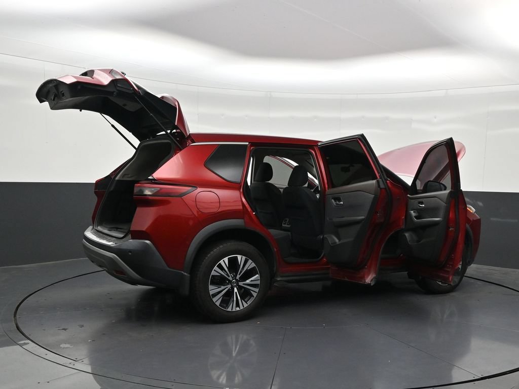Used 2021 Nissan Rogue SV FWD image 31