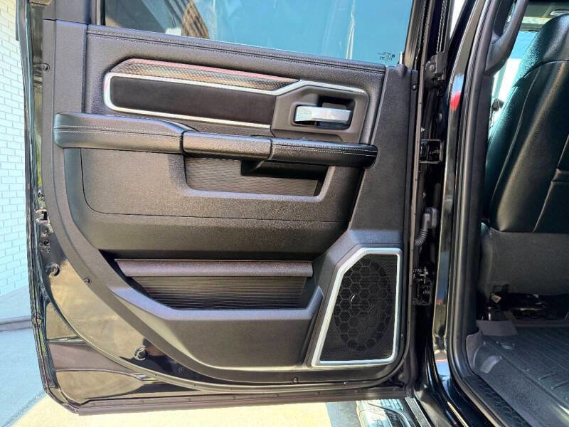 Used 2024 RAM 2500 Laramie w/ Night Edition image 31