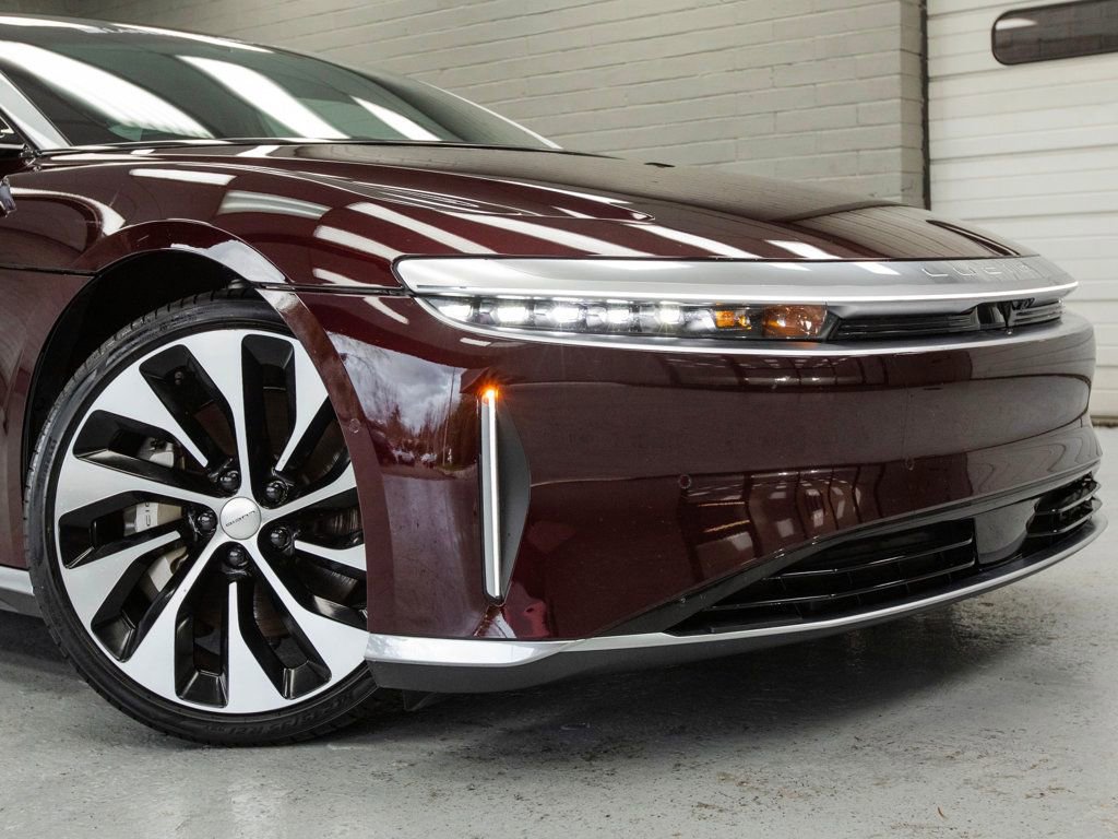 Used 2022 Lucid Air Grand Touring image 8