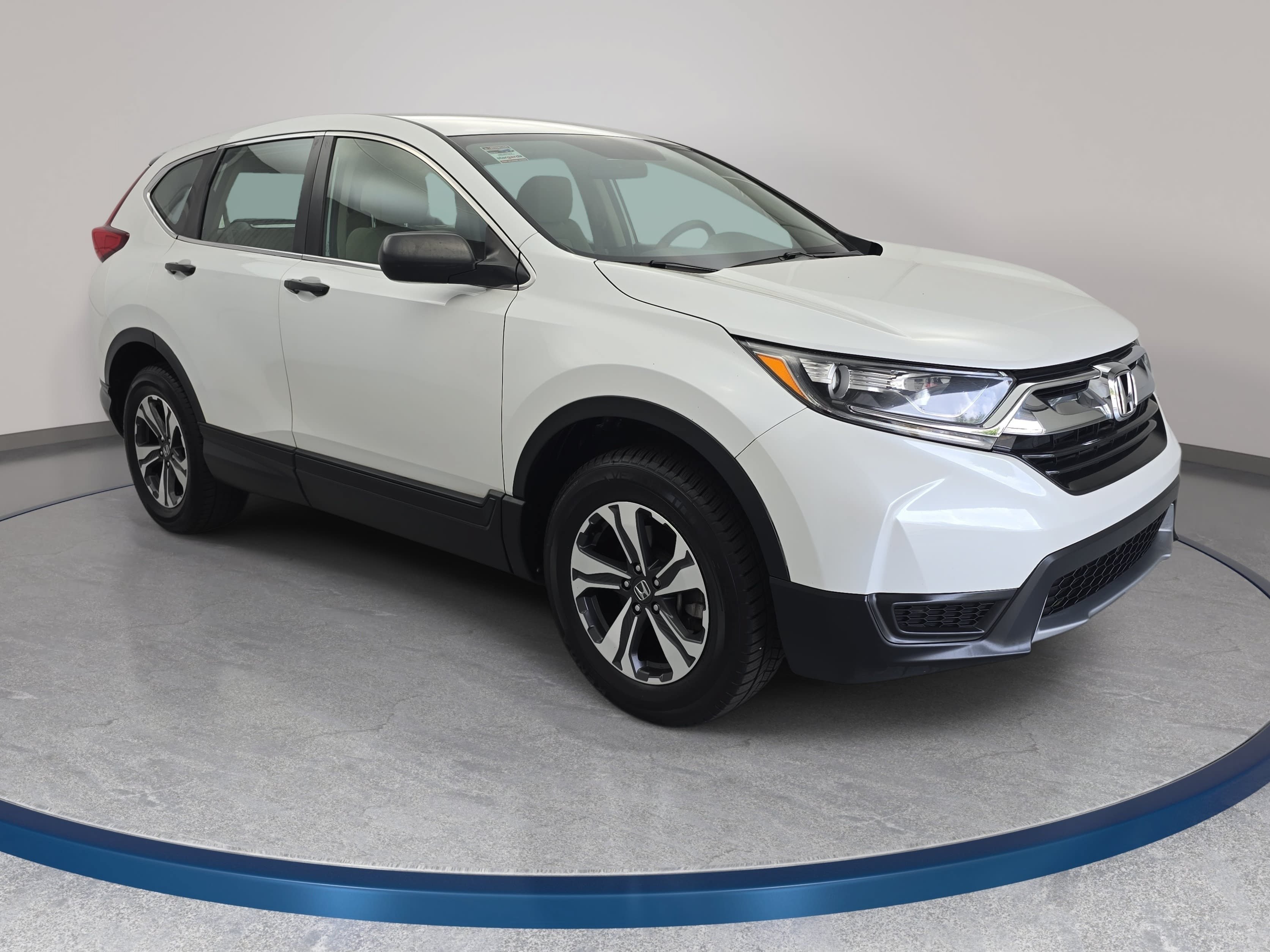 Used 2019 Honda CR-V LX image 3