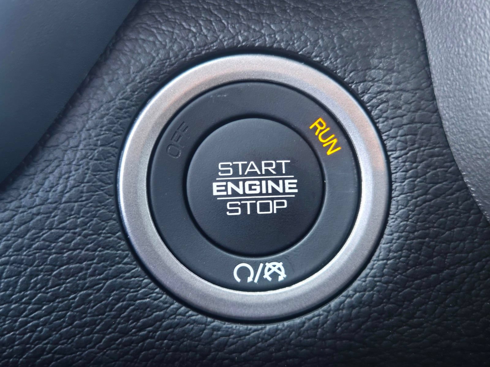 New 2026 RAM 2500 Big Horn AWD/4WD image 16