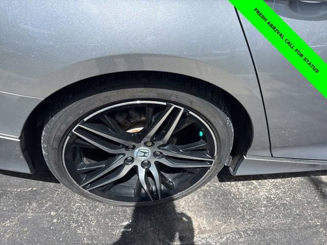 Certified 2021 Honda Accord Touring image 9