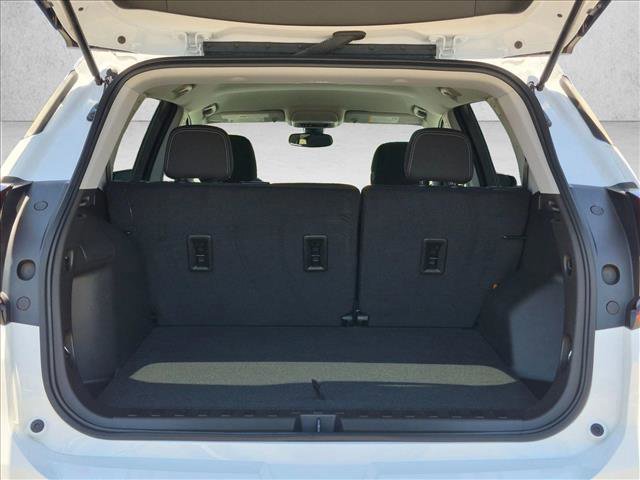 Used 2024 GMC Terrain SLE FWD image 9