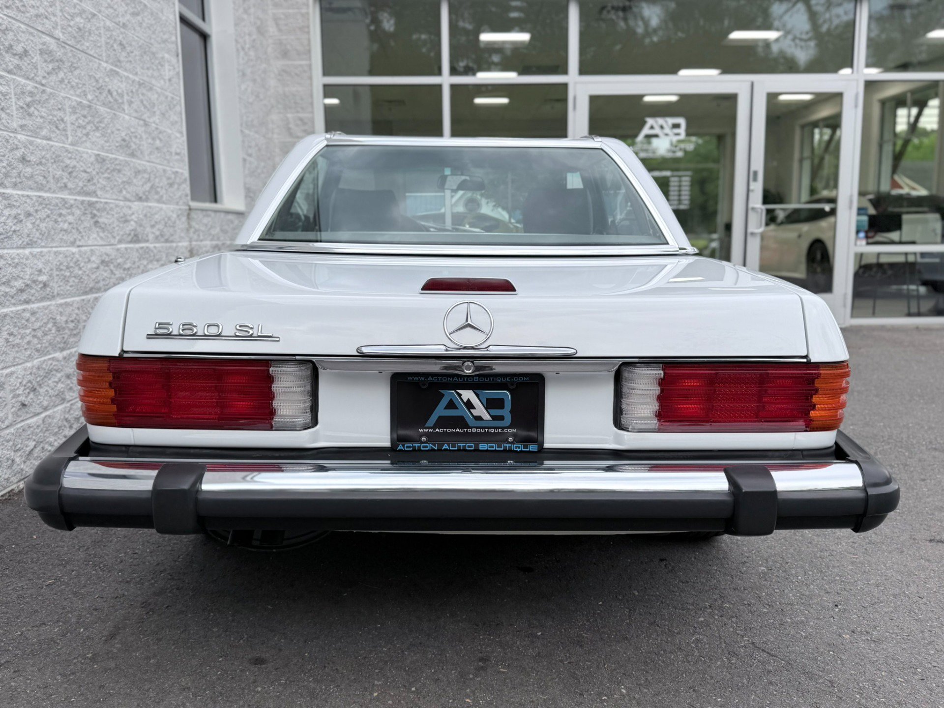 Used 1989 Mercedes-Benz 560 SL image 25