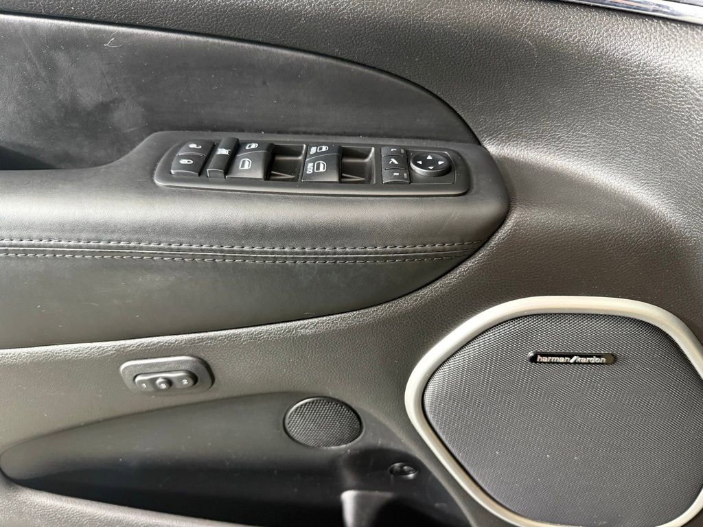 Used 2018 Jeep Grand Cherokee Summit image 19