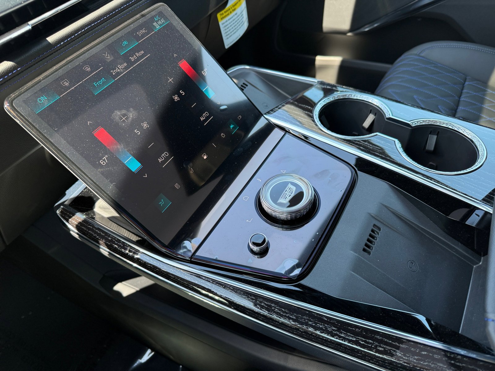 New 2026 Cadillac Escalade IQ Luxury 1 image 13