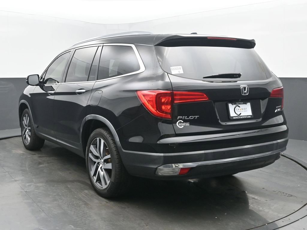 Used 2017 Honda Pilot Touring image 4