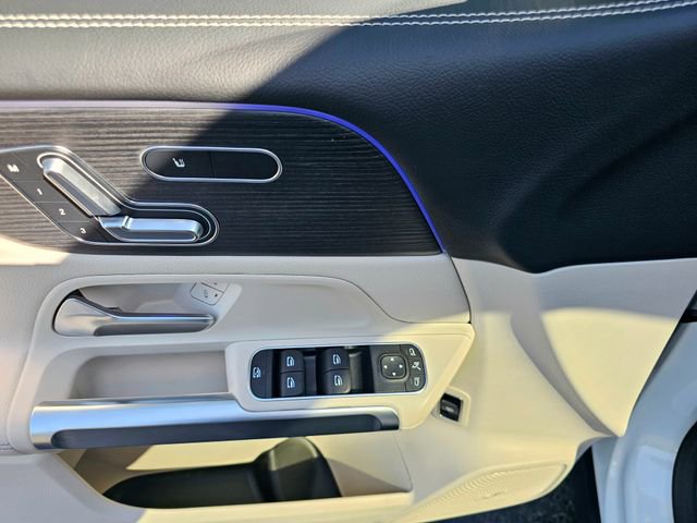 New 2026 Mercedes-Benz GLB 250 4MATIC image 20
