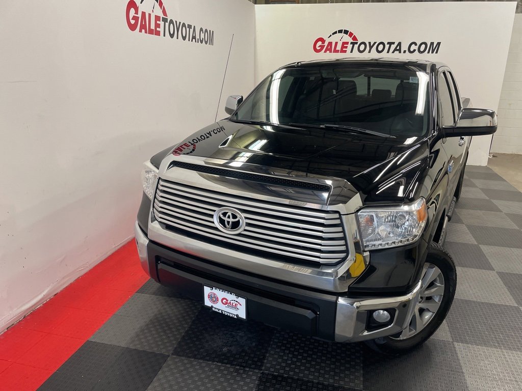 Used 2015 Toyota Tundra Limited w/ T3 Package image 2