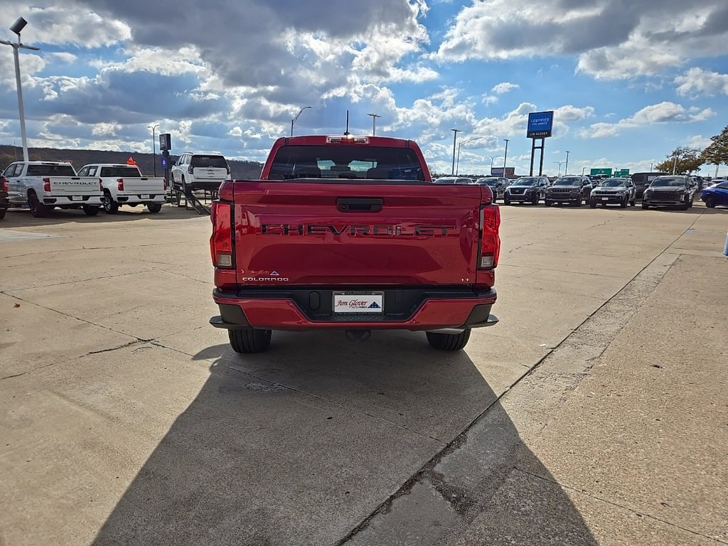 Used 2024 Chevrolet Colorado LT image 6