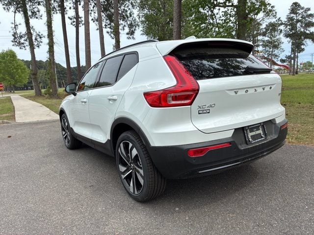 New 2026 Volvo XC40 B5 Ultra w/ Protection Package Premier AWD/4WD image 8