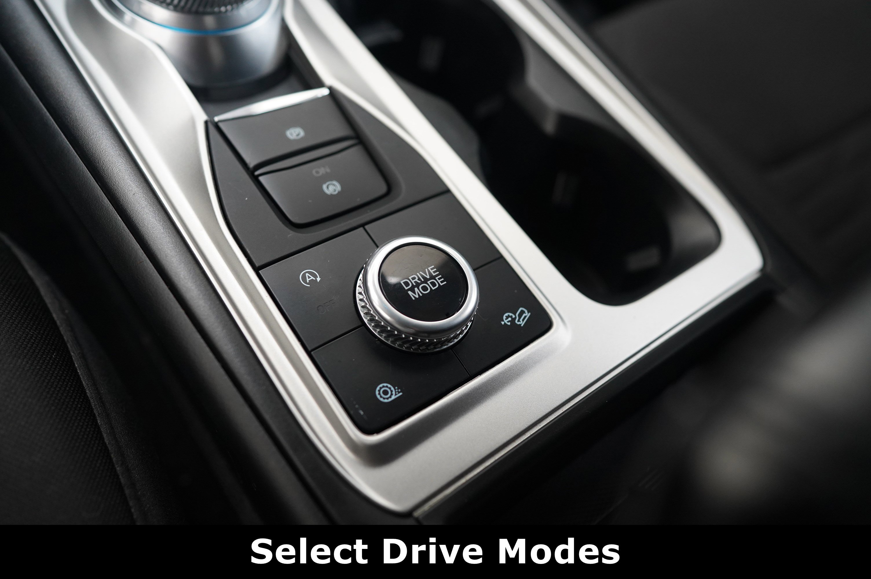 Used 2020 Ford Explorer XLT image 27