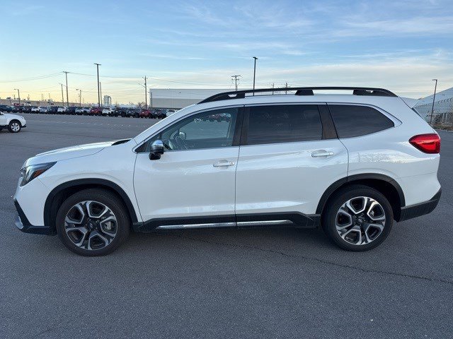 Certified 2023 Subaru Ascent Limited w/ Technology Package image 7