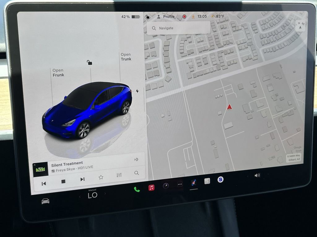 Used 2024 Tesla Model Y Long Range AWD/4WD image 14