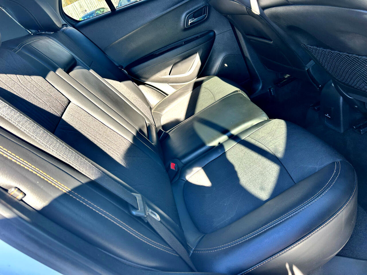 Used 2020 Chevrolet Trax LT w/ Redline Edition image 12