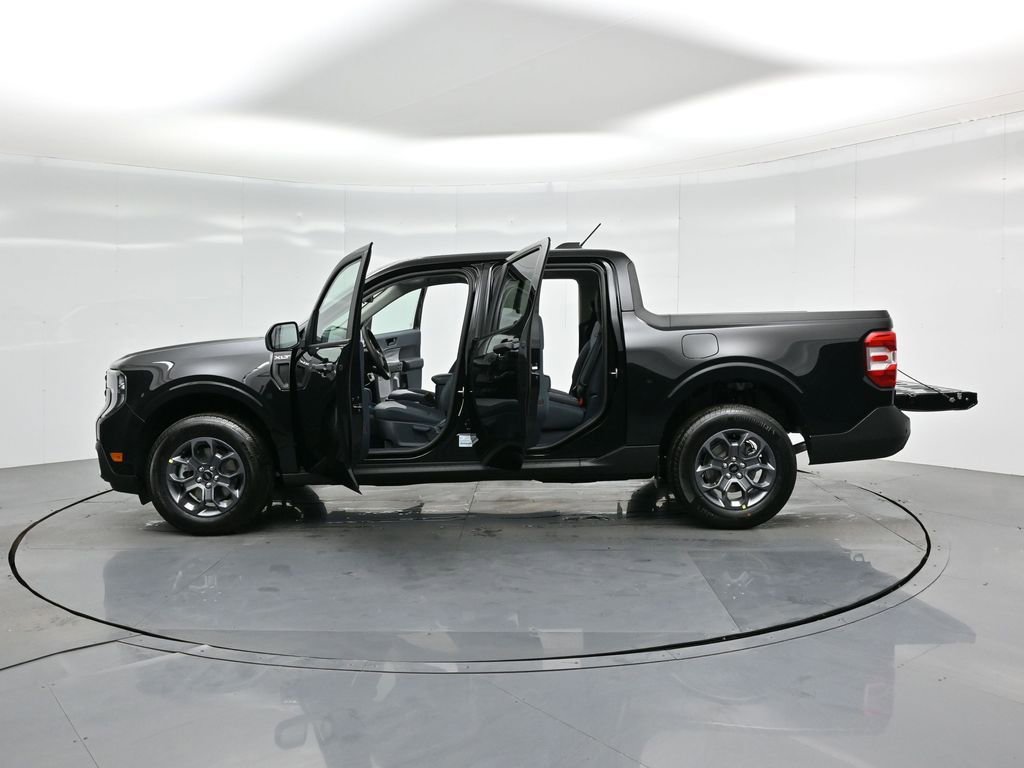 Used 2025 Ford Maverick XLT FWD image 33
