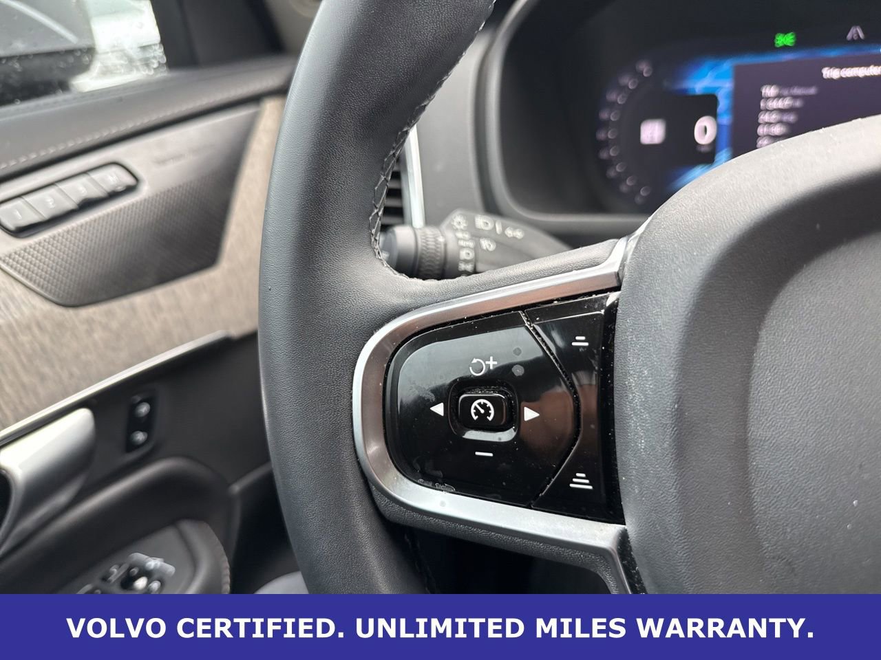 Certified 2023 Volvo XC90 B6 Ultimate w/ Protection Package Premier AWD/4WD image 22